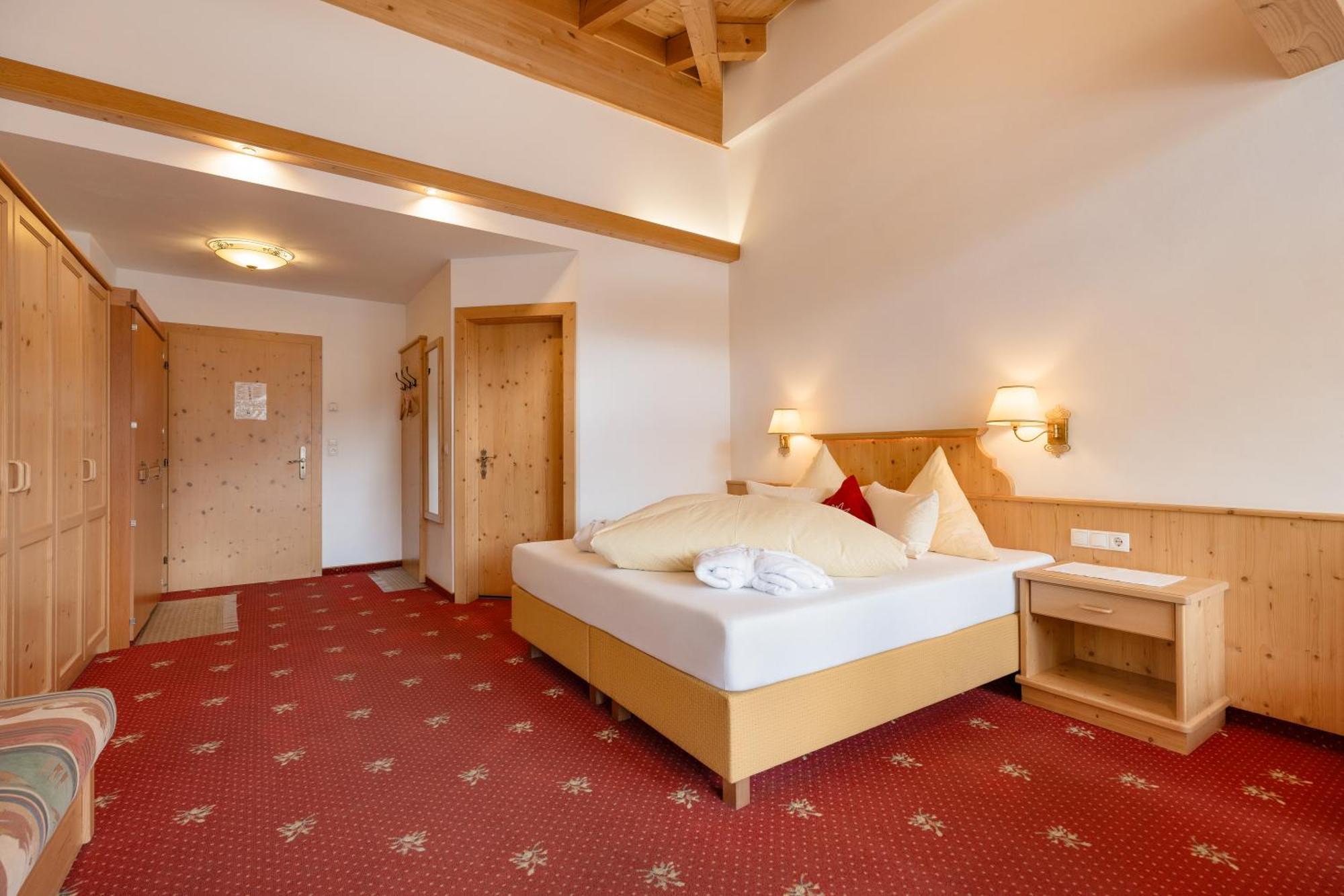 Pinzger Hotel
